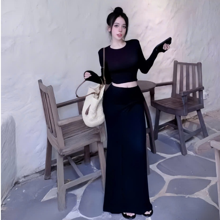 Sét áo thun tay dài ,chân váy dáng dài xoắn eo ,chất thun gân thời trang trẻ trung