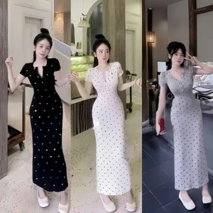 Đầm tay ngắn cổ tròn cài nút , chất thun tăm lạnh in tim thời trang trẻ trung