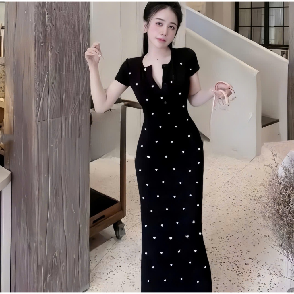 Đầm tay ngắn cổ tròn cài nút , chất thun tăm lạnh in tim thời trang trẻ trung