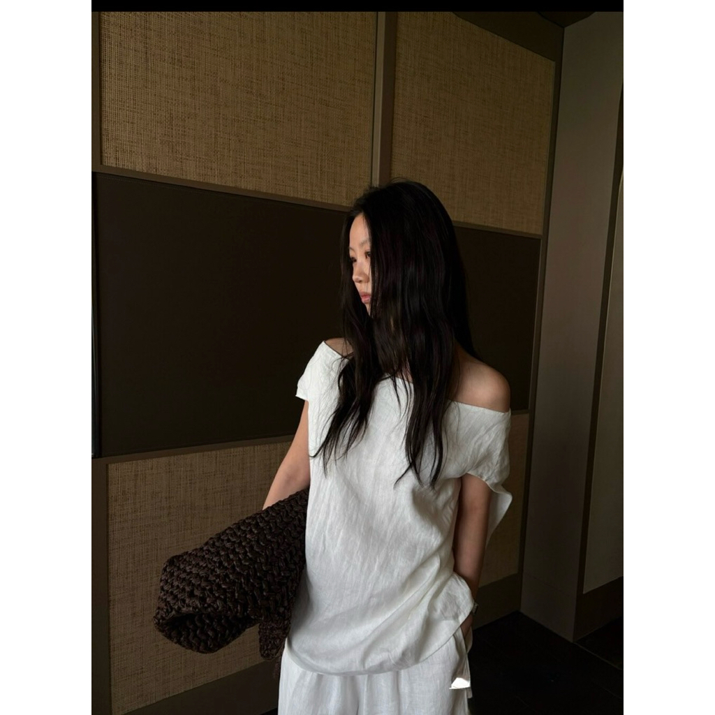 Áo trễ vai tay cộc linen Onni st