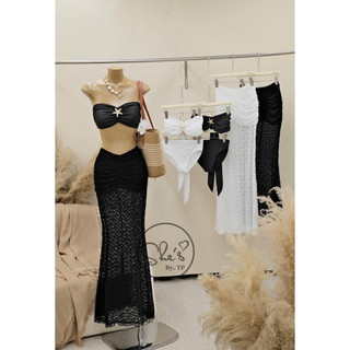 Set Bikini Cài Sao Biển Kèm Chân Váy Ren Nhún Chuẩn She’s