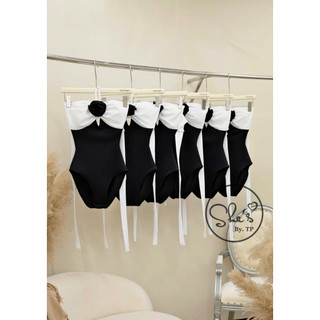 Bikini 1 Mảnh Phối Màu Nơ Lưng Đính Hoa