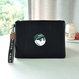 Ví Cầm Tay Golf Malbon Pouch - Clutch Golf Da Pebble Cao Cấp, Thiết Kế Unisex Thời Thượng