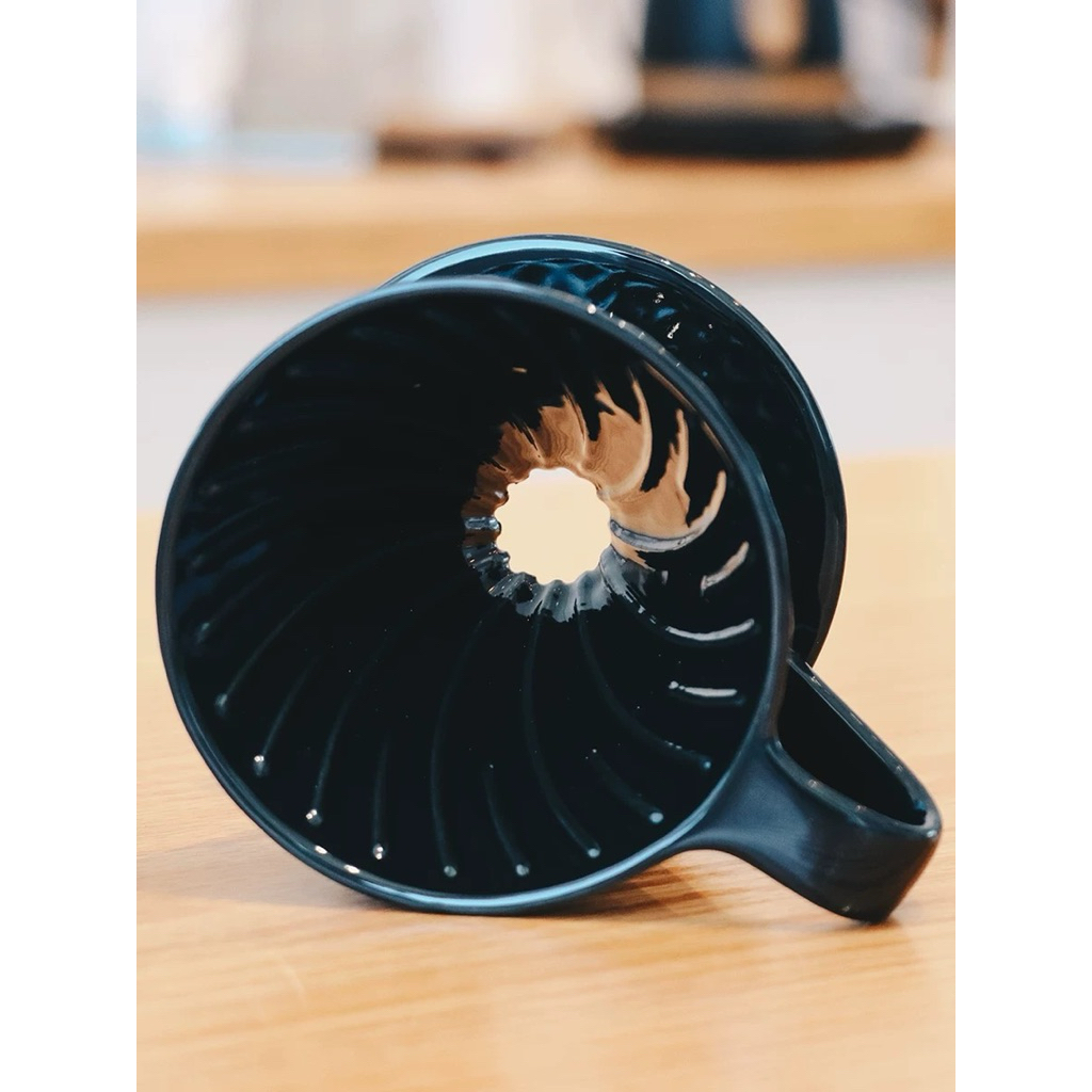 Phễu V60 pha cà phê bằng gốm sứ thủ công cao cấp