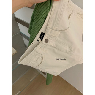 𝐏𝐡𝐢𝐞𝐧 𝐖𝐆𝐖𝐄 | (Sẵn TrăngS) w9142 Quần Váy Vạt Hở Cạp Ngắn 3 Màu Trơn