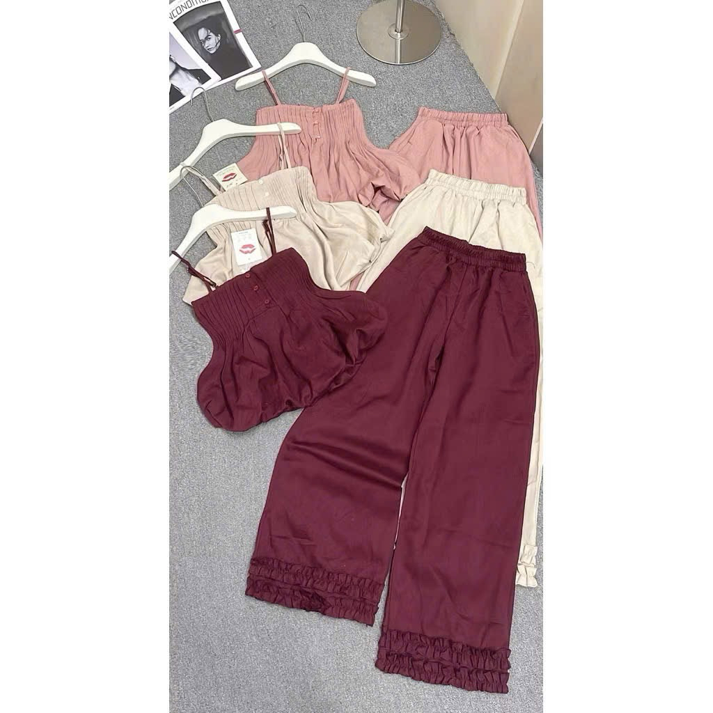 L377- SÉT BỘ ÁO 2 DÂY ĐÍNH NÚT XẾP LY BABYDOLL PHỐI QUẦN SUÔNG DÀI CHÂN PHỐI BÈO(38-55kg)