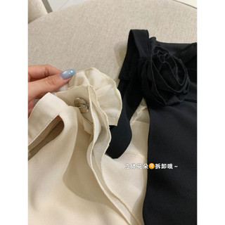 𝐏𝐡𝐢𝐞𝐧 𝐖𝐆𝐖𝐄 | (Sẵn) w9101 Áo Cổ Yếm Nhún Hoa Đính Rời