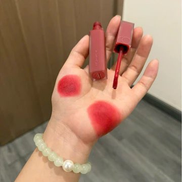 Son Blur 08 Đỏ Cổ Điển , Son Kem Bùn Lì Blur Fudge Tint Màu 08 CurrantJam