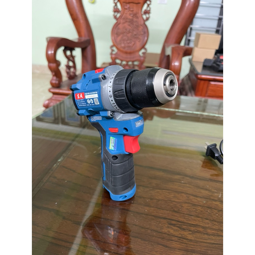 Máy khoan pin 12V Dongcheng DCJZ1250 chính hãng