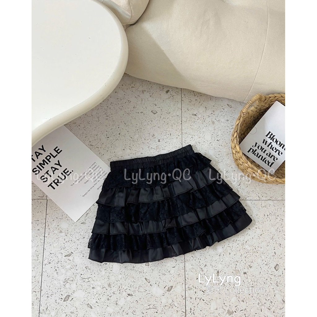 Chân váy ren tầng
