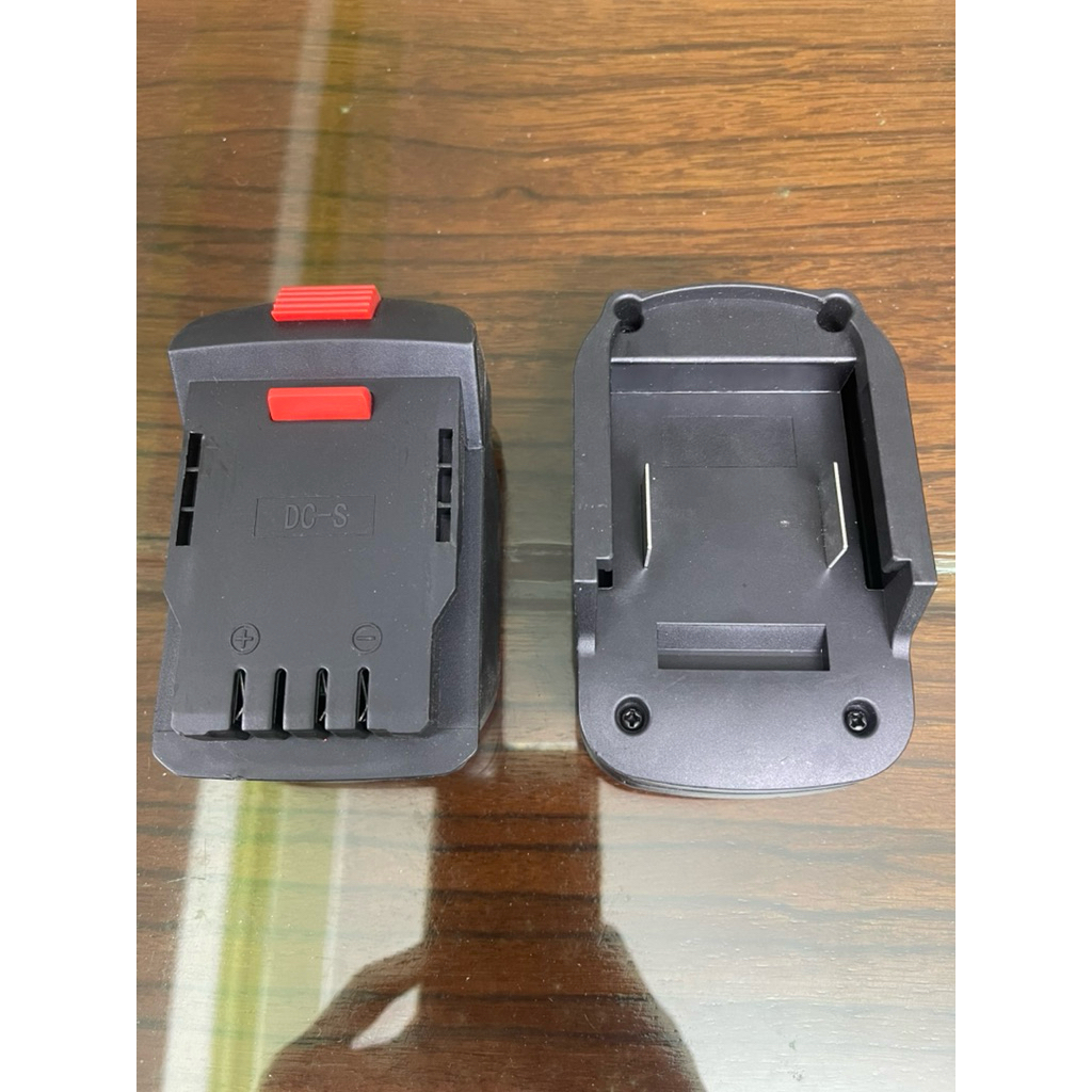 Đế chuyển đổi cho máy Dongcheng dùng pin makita pin phổ thông