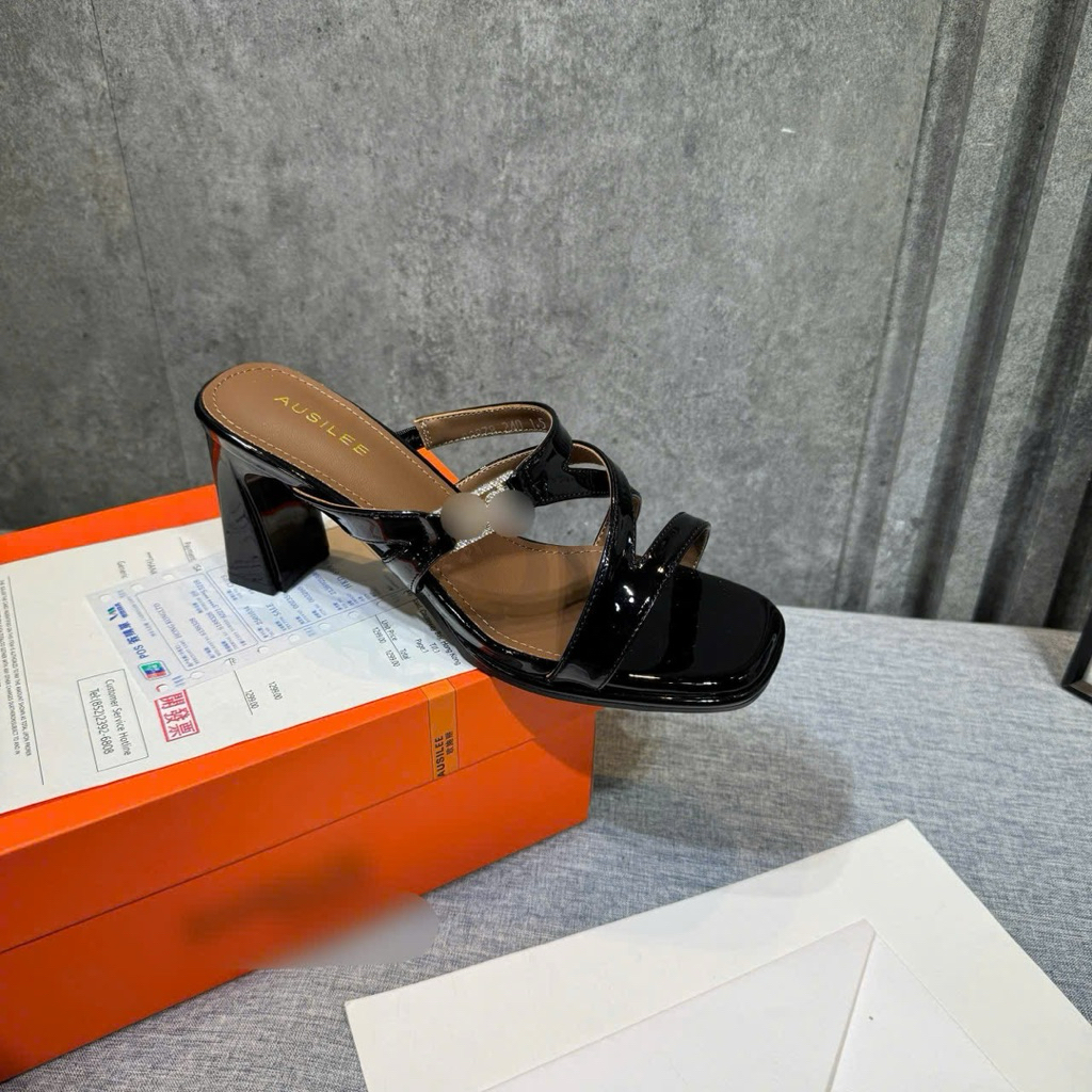 👠🕶️👜🎒…Guốc gót trụ