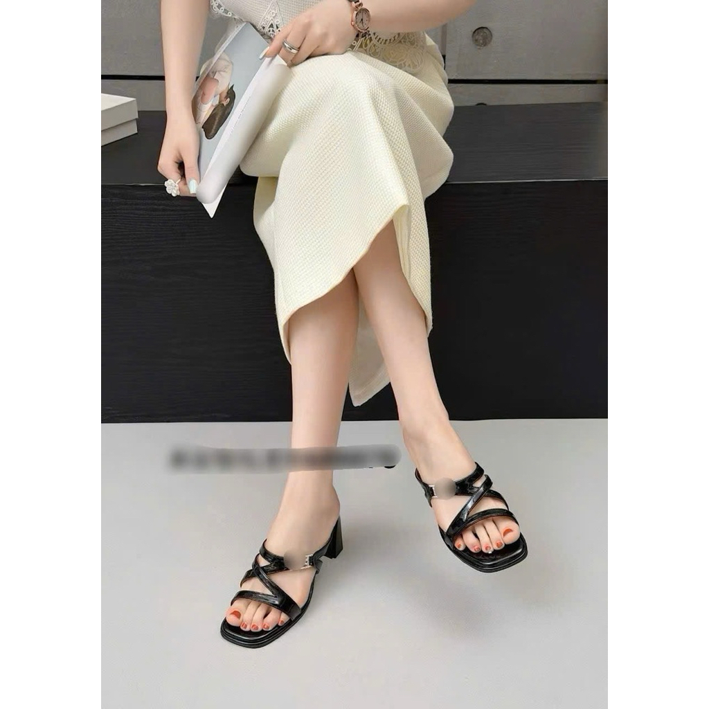 👠🕶️👜🎒…Guốc gót trụ