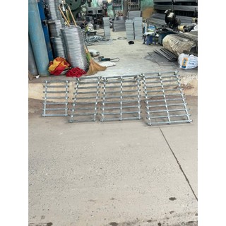 CẦU DẮT XE MÁY gấp gọn-thông minh ( tặng kèm ốc vít nở)
