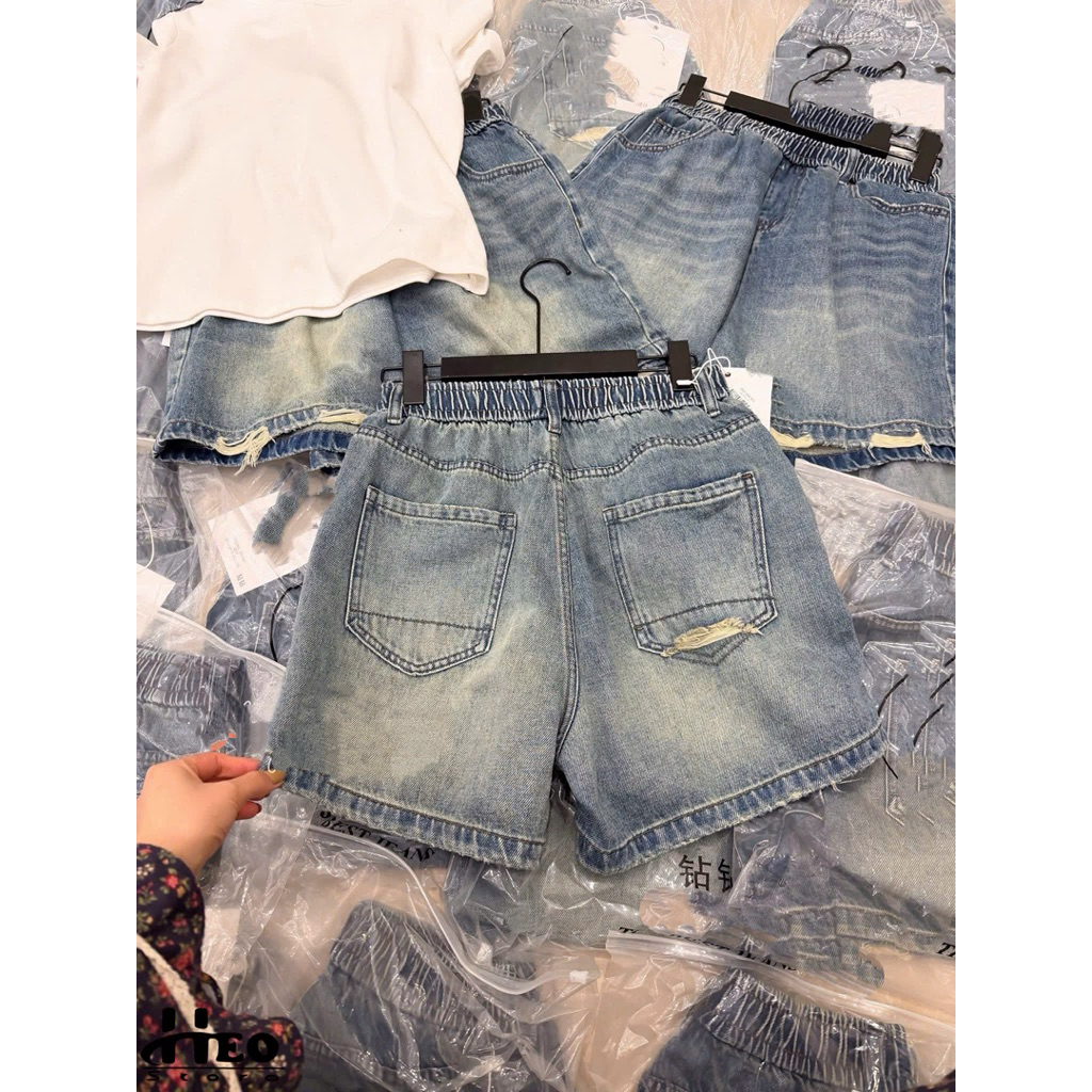 Quần đùi jeans mềm rách