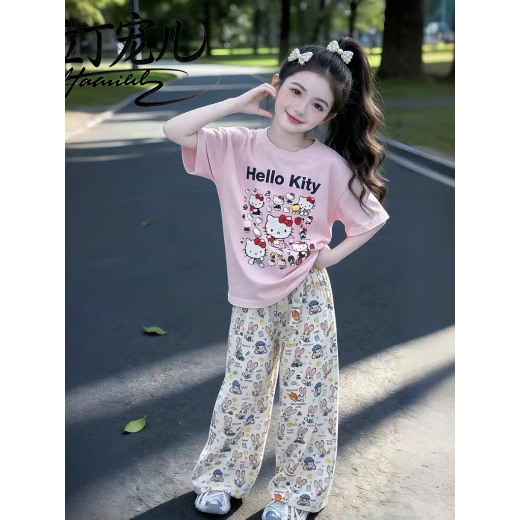 4-14 TUỔI.Bộ quần áo xinh mùa hè bé gái,quần xuông áo cộc tay in hình hello kitty dễ thương chất vải cotton mềm mịn.M76