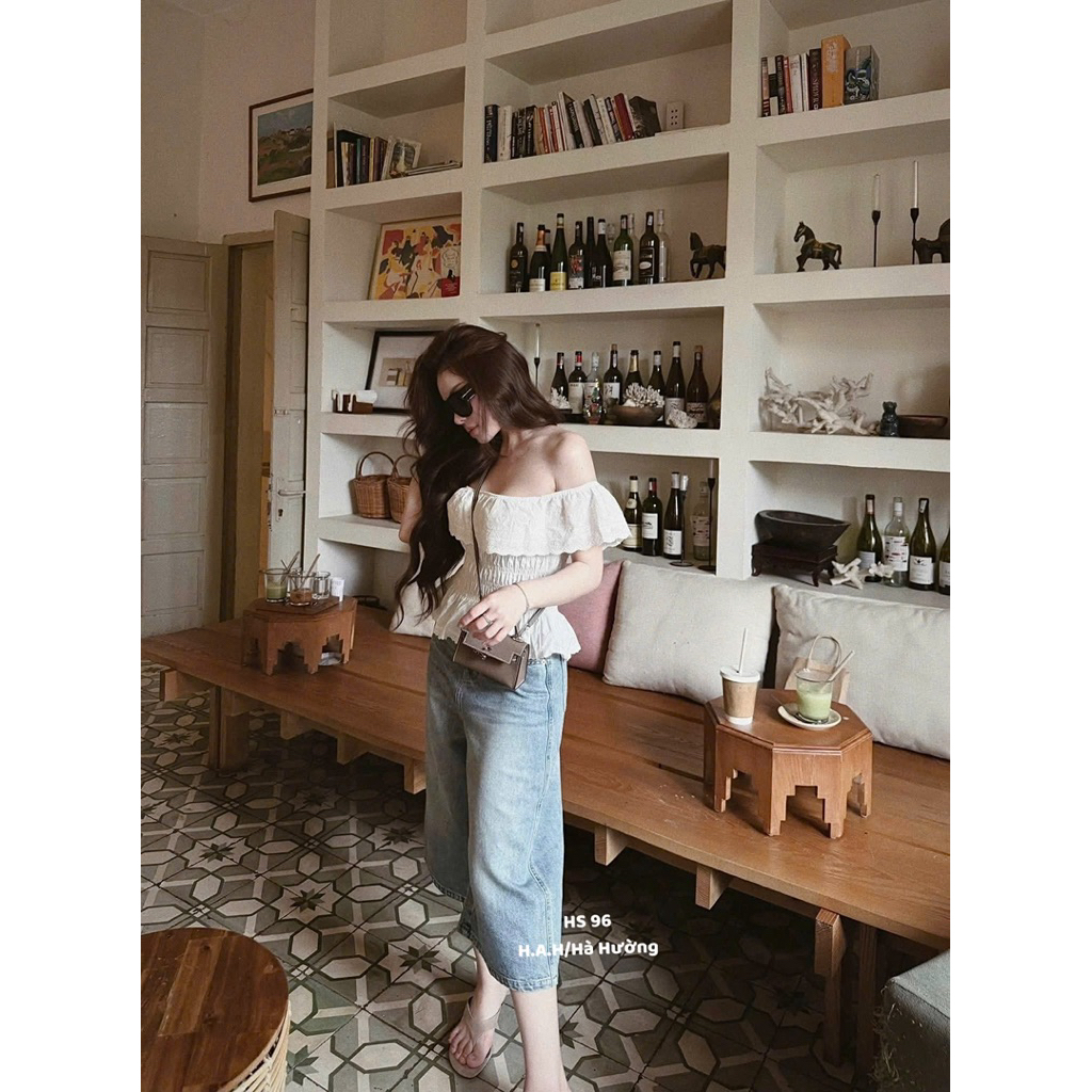 Áo thô ren hoa trễ vai bèo mix đồ xinh xỉu