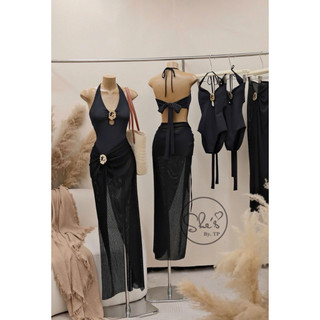 Set Bikini Khoét Eo Cài Đá Kèm Chân Váy Ren