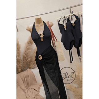 Set Bikini Khoét Eo Cài Đá Kèm Chân Váy Ren