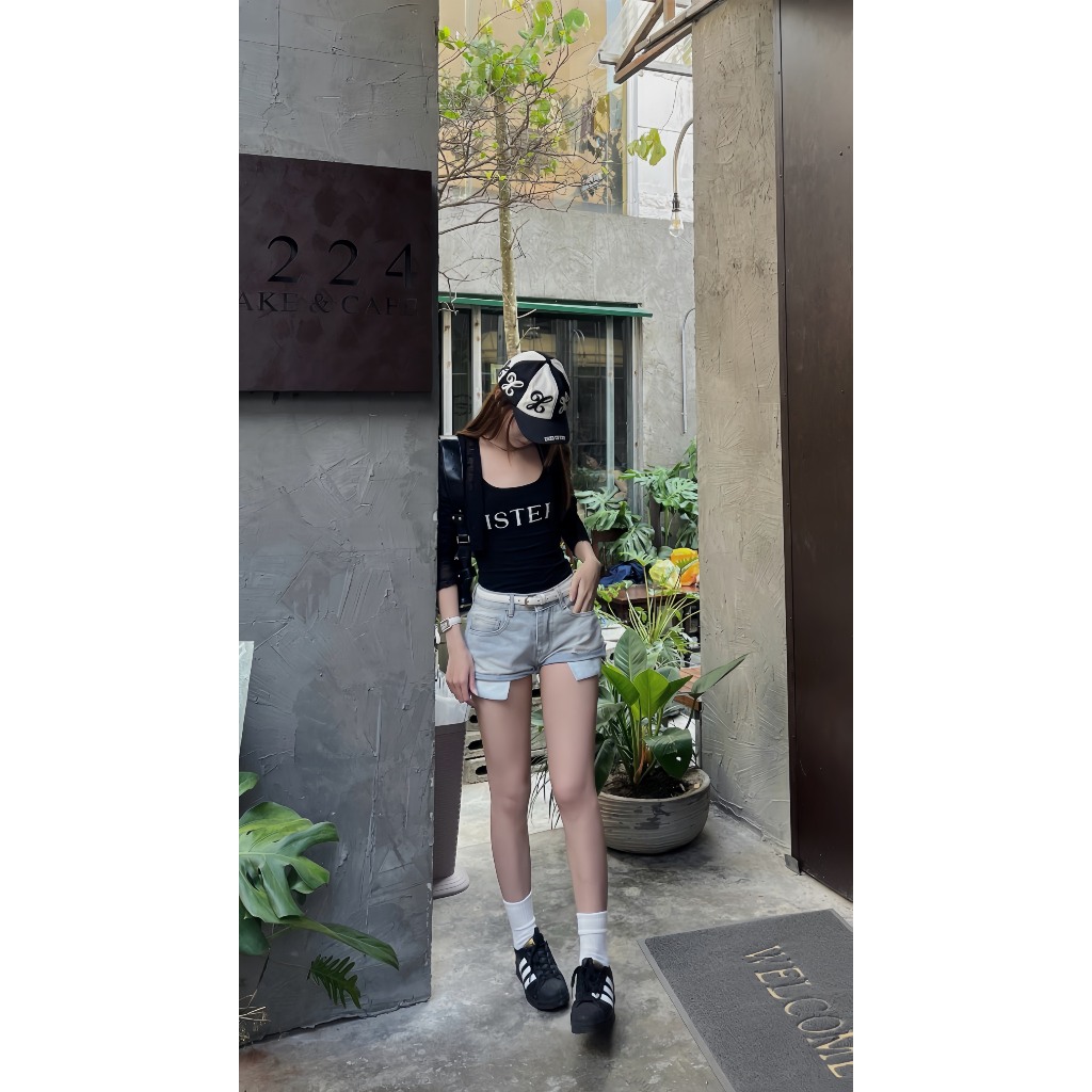 Deal Mở Bán TENDRE - Quần Short Nữ Lưng Cao Basic Hack Dáng Dễ Phối Đồ Chuẩn Street Style Cá Tính N02
