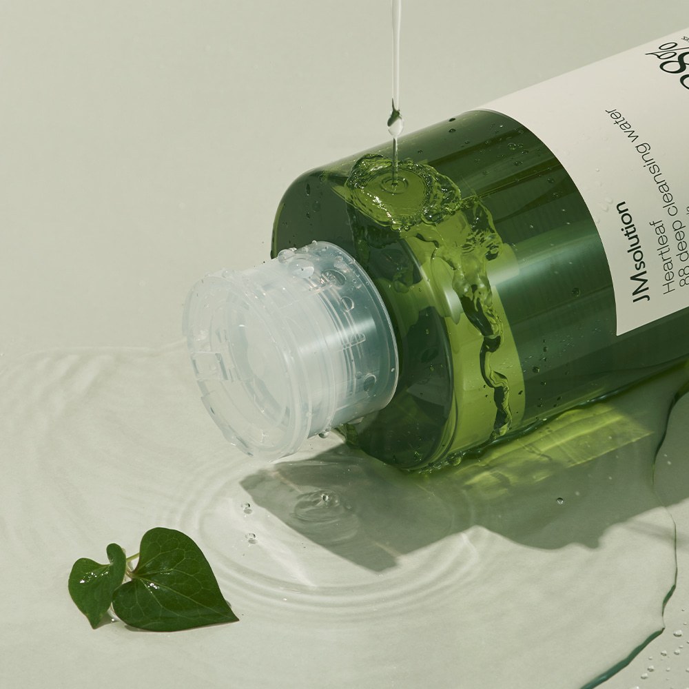 JMsolution Nước Tẩy Trang Chiết Xuất Diếp Cá Làm Dịu Da Heartleaf 88 Deep Cleansing Water 500ml