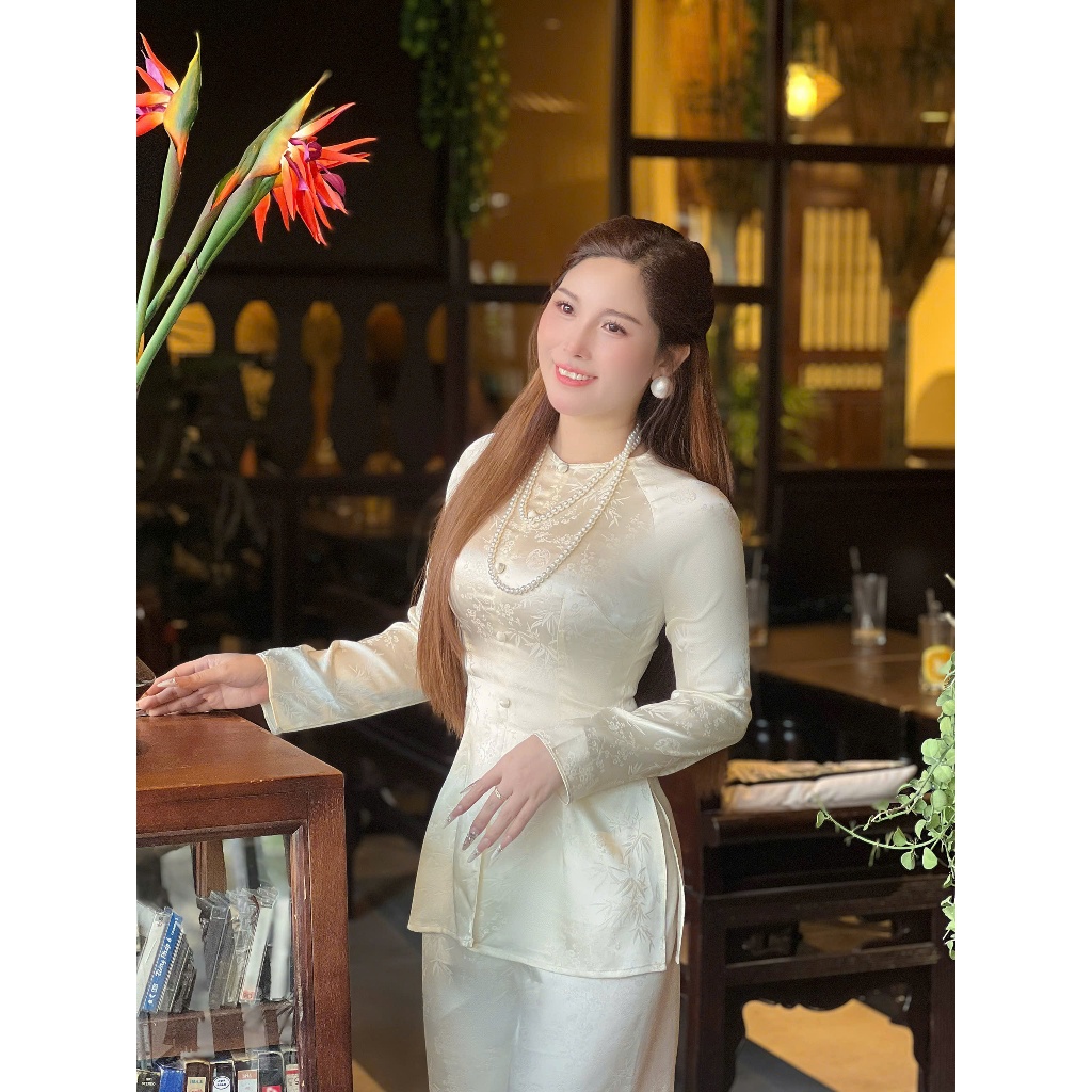 Hân Nguyễn Áo Bà Ba - B.A188 - Áo Gấm Thanh Nhã Lá Trúc Đồng Tiền Cổ Tròn Nút Nụ Bọc ( Quần Dây Kéo Cùng Chất )