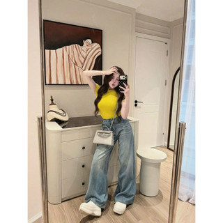 •𝙆𝙞𝙣𝙜𝙨𝙝𝙤𝙥𝙗𝙚𝙖𝙪𝙩𝙮•Áo Thun Vàng Chanh Mix Quần Jean QC