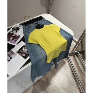 •𝙆𝙞𝙣𝙜𝙨𝙝𝙤𝙥𝙗𝙚𝙖𝙪𝙩𝙮•Áo Thun Vàng Chanh Mix Quần Jean QC