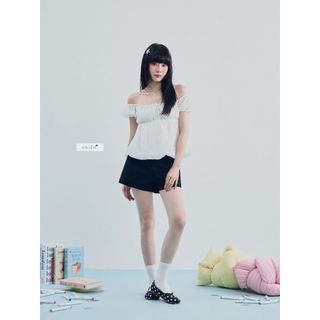𝐇𝐞𝐚𝐭 𝐖𝐚𝐯𝐞 𝐒𝐡𝐨𝐫𝐭 - Quần short nữ, quần đùi nữ chất kaki màu đen nhien.official NQS00004