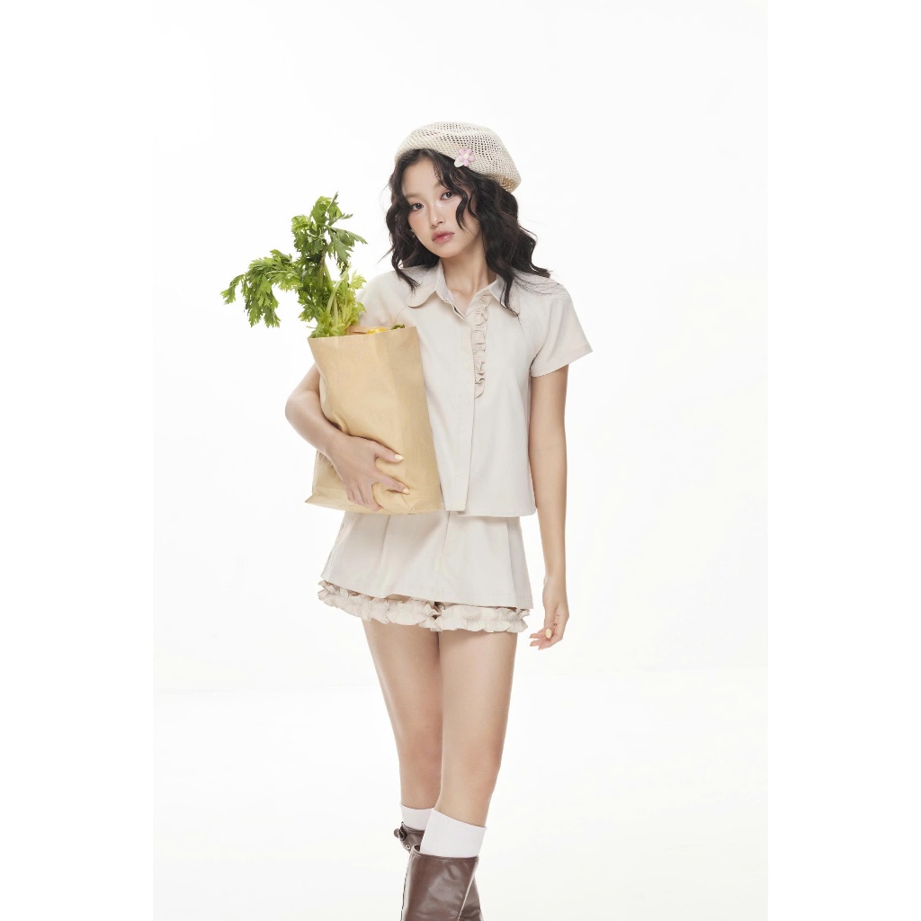 Set Nữ HOTIE Áo Sơ Mi Phối Bèo Và Quần Váy Form A Dễ Thương SECODEE