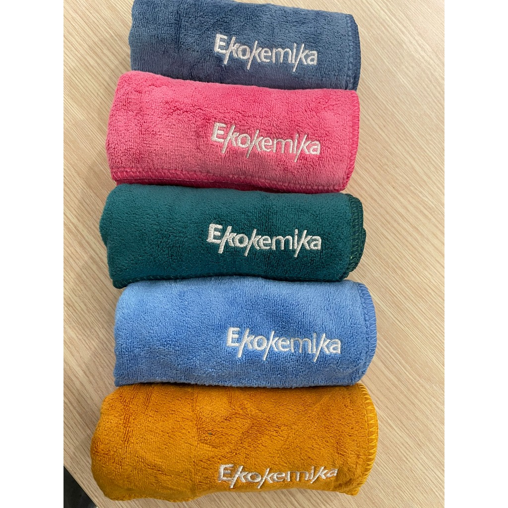 Khăn rửa xe microfiber made in Viet Nam thêu chữ Ekokemika
