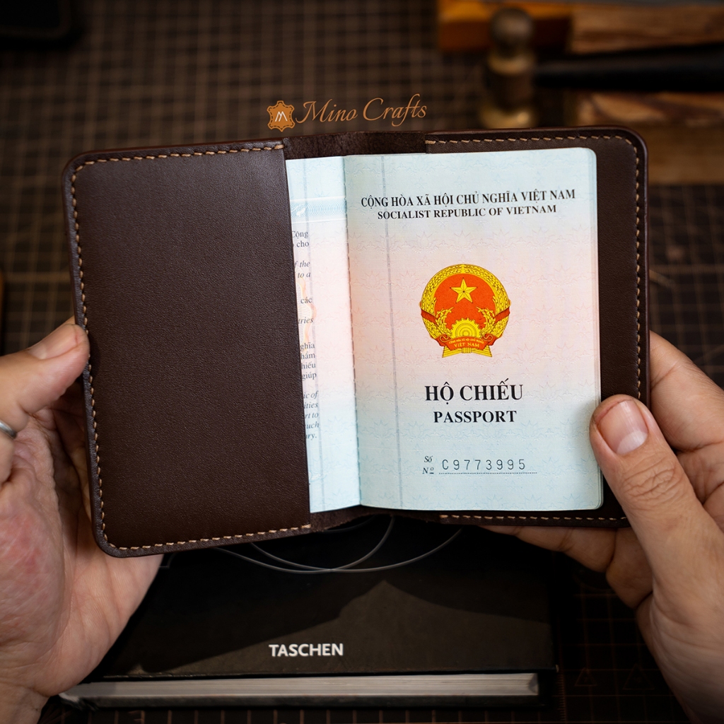 Bao Passport Da Bò Thật Ví Đựng Hộ Chiếu Gọn Nhẹ Dễ Sử Dụng