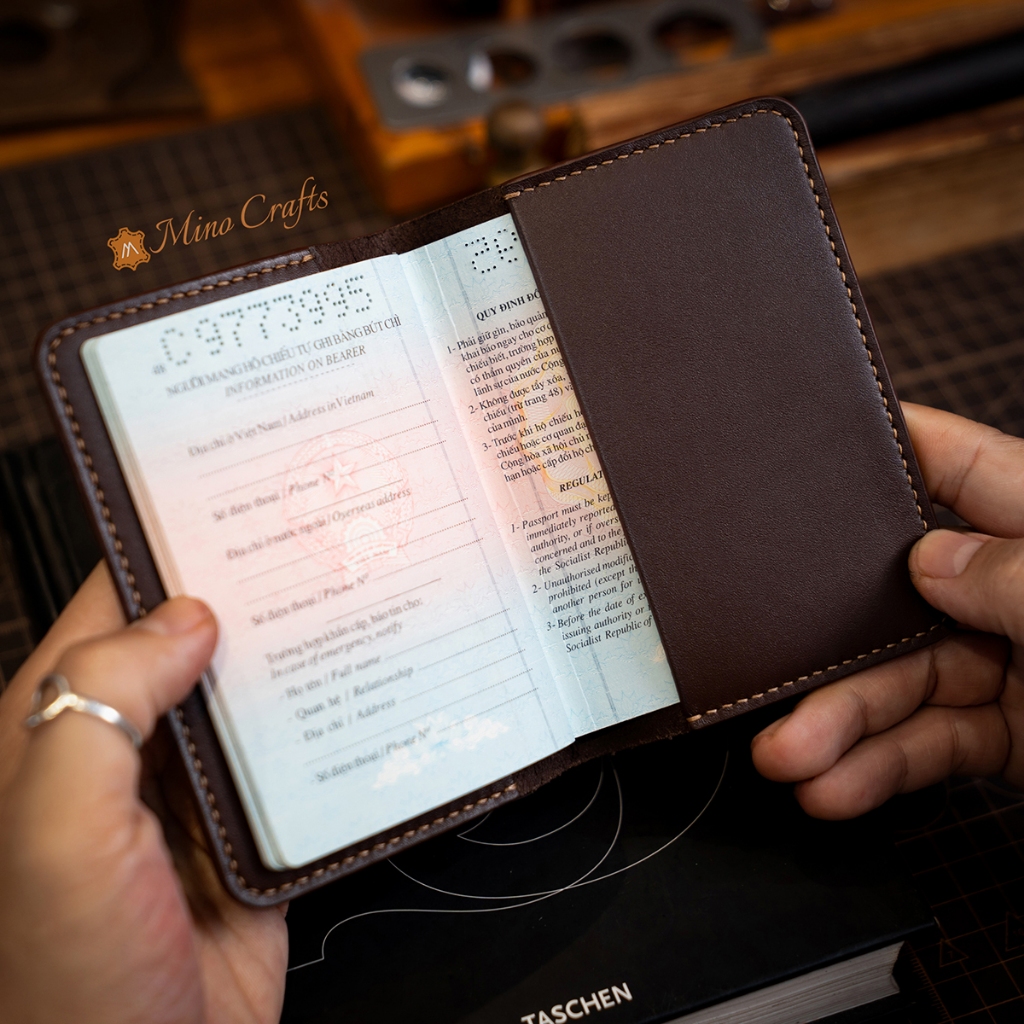 Bao Passport Da Bò Thật Ví Đựng Hộ Chiếu Gọn Nhẹ Dễ Sử Dụng