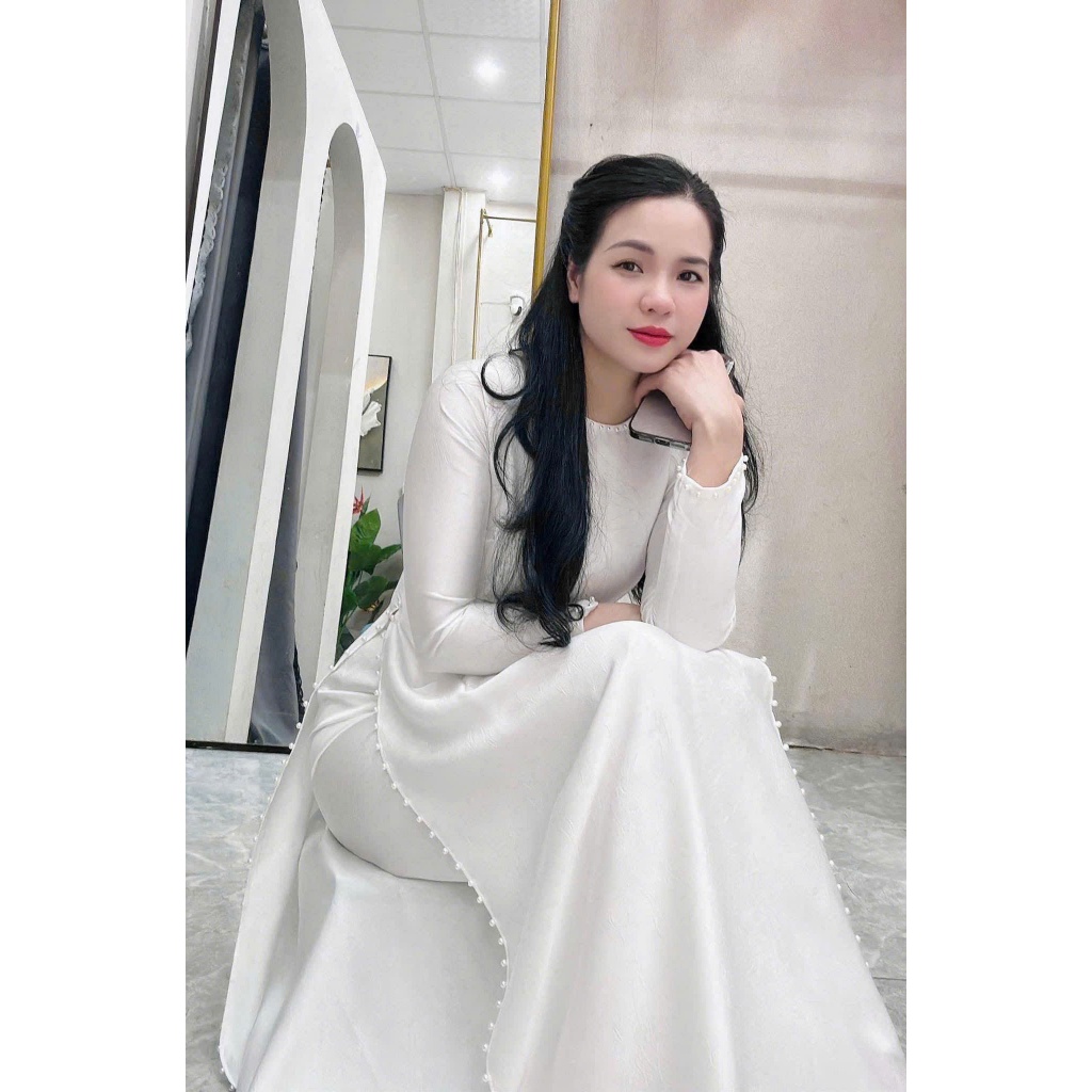 Áo dài cổ tròn đính ngọc tà tay dáng ôm tà dài truyền thống trang nhã nữ sinh chụp ảnh kỷ yếu đi chơi lễ chùa T1622G