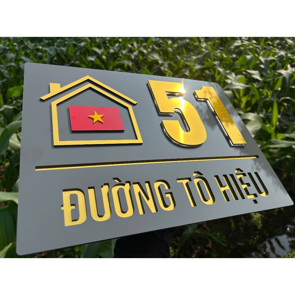 BIỂN SỐ NHÀ CỜ ĐỎ SAO VÀNG, màu gương vàng số nổi
