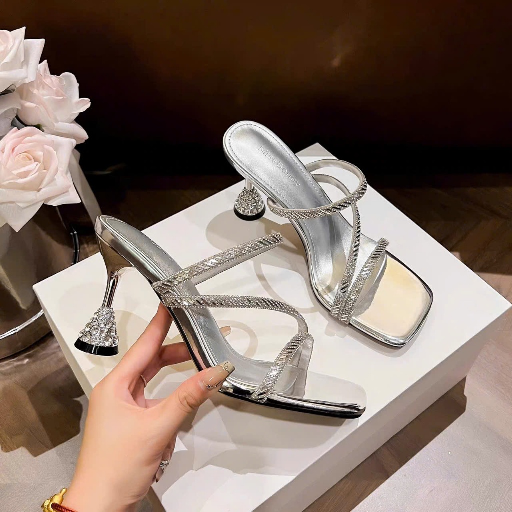 Sandal Cao Gót 7cm Gót Xoắn Đính Đá Cone Heel – Dép Nữ Quai Mảnh Lấp Lánh, Sang Trọng Dự Tiệc