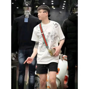 Áo thun nam nữ cọc tay thêu thêu họa tiết form chuẩn chất vải cotton dày dặn mẫu mới nhất Hót Trend