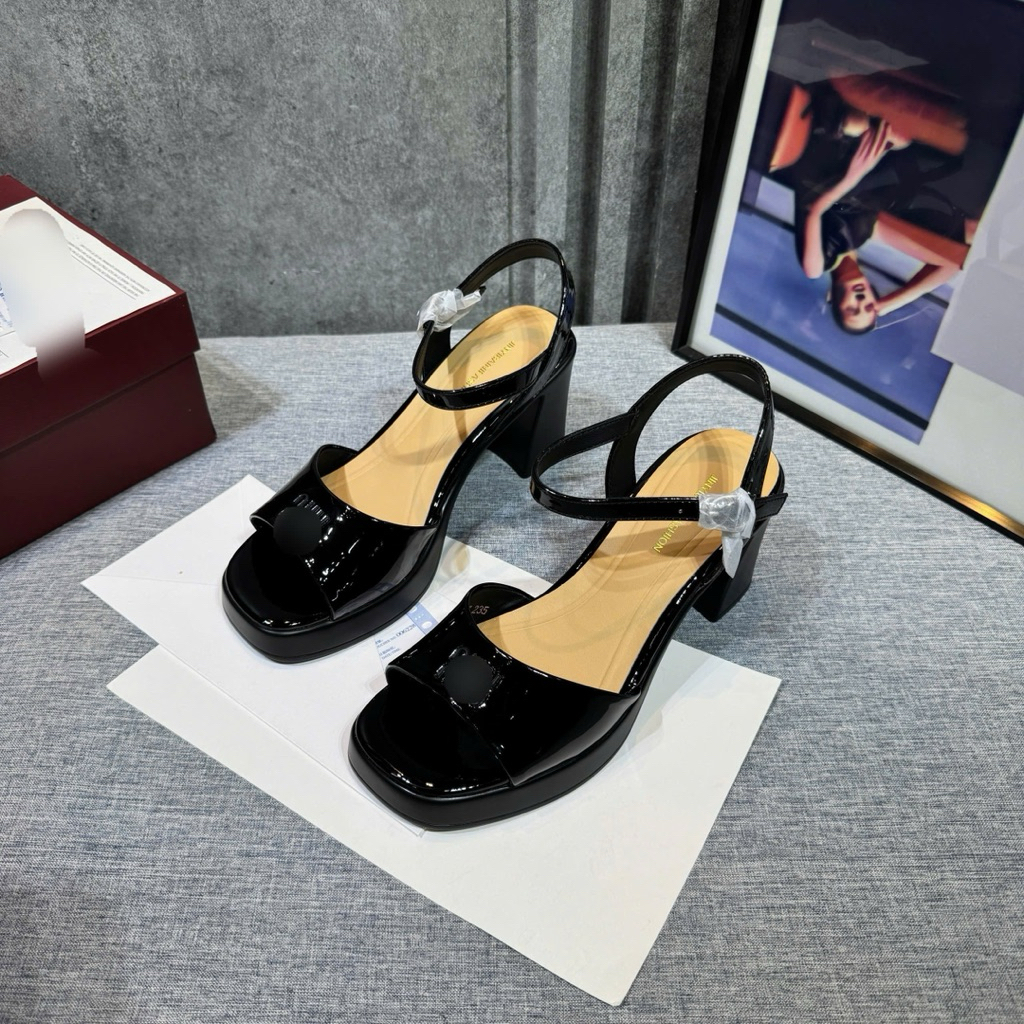 👠🕶️👜🎒…Sandal  gót trụ