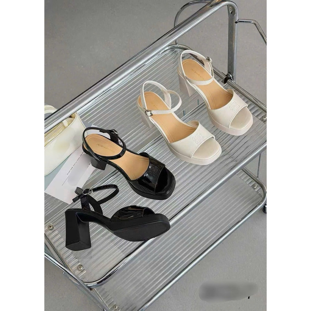 👠🕶️👜🎒…Sandal  gót trụ