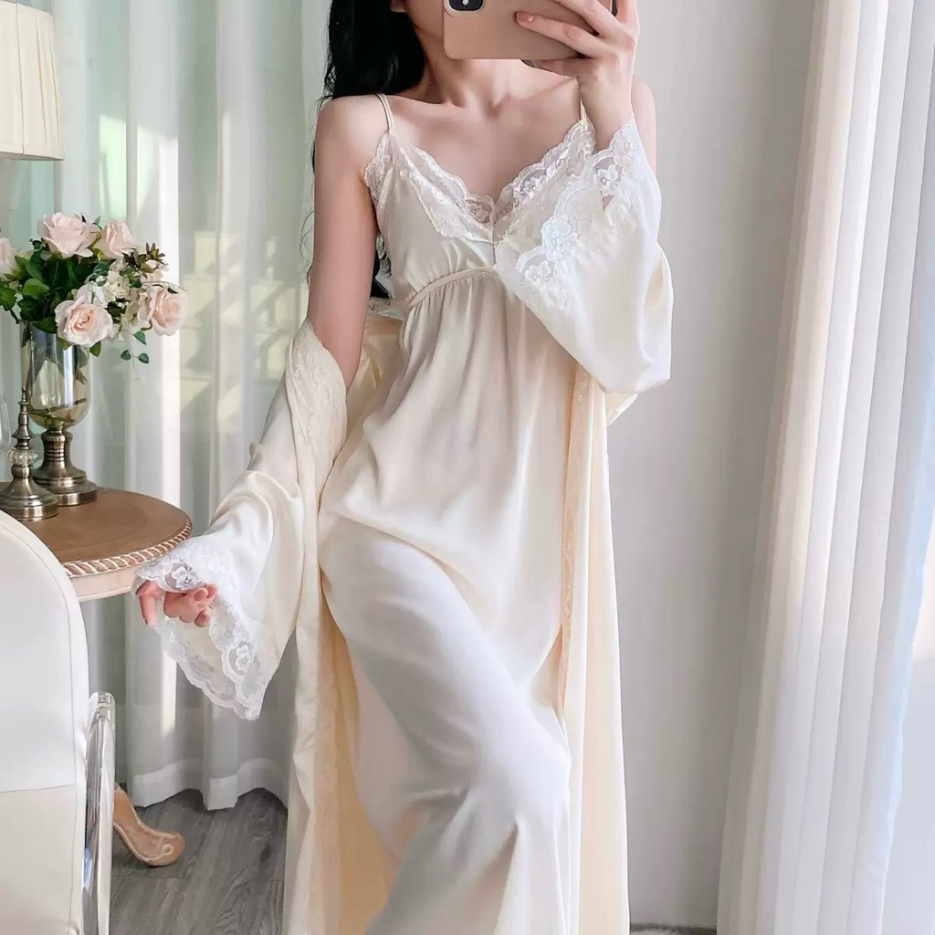 Đầm Lụa Dài Mặc Nhà Phong Cách Quyến Rũ