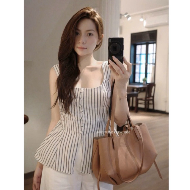 Áo 2S peplum cổ vuông thiết kế xẻ tà đính khuy bọc cao cấp, Áo kiểu nữ dáng xoè che khuyết điểm thanh lịch sang chảnh