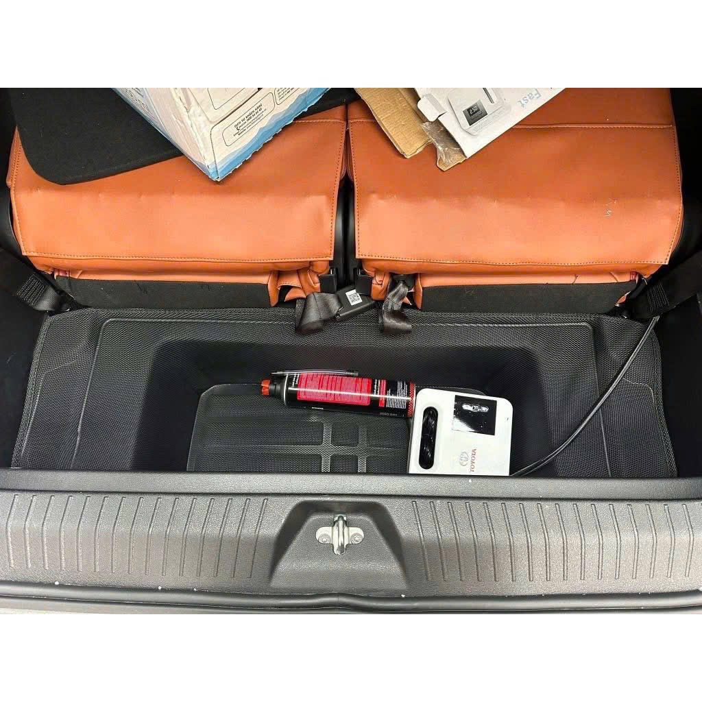 Khay cốp sau xe Vinfast Limo green và VF MPV7 nhửa dẻo TPE cao cấp không mùi