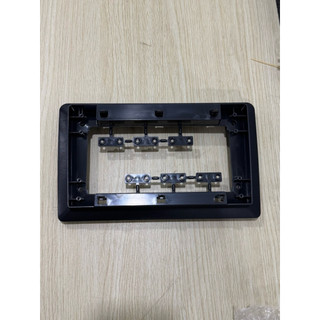 Khung dưỡng chuyển đổi từ dưỡng 9 inch thành dưỡng 10 inch để lắp màn ANDROID
