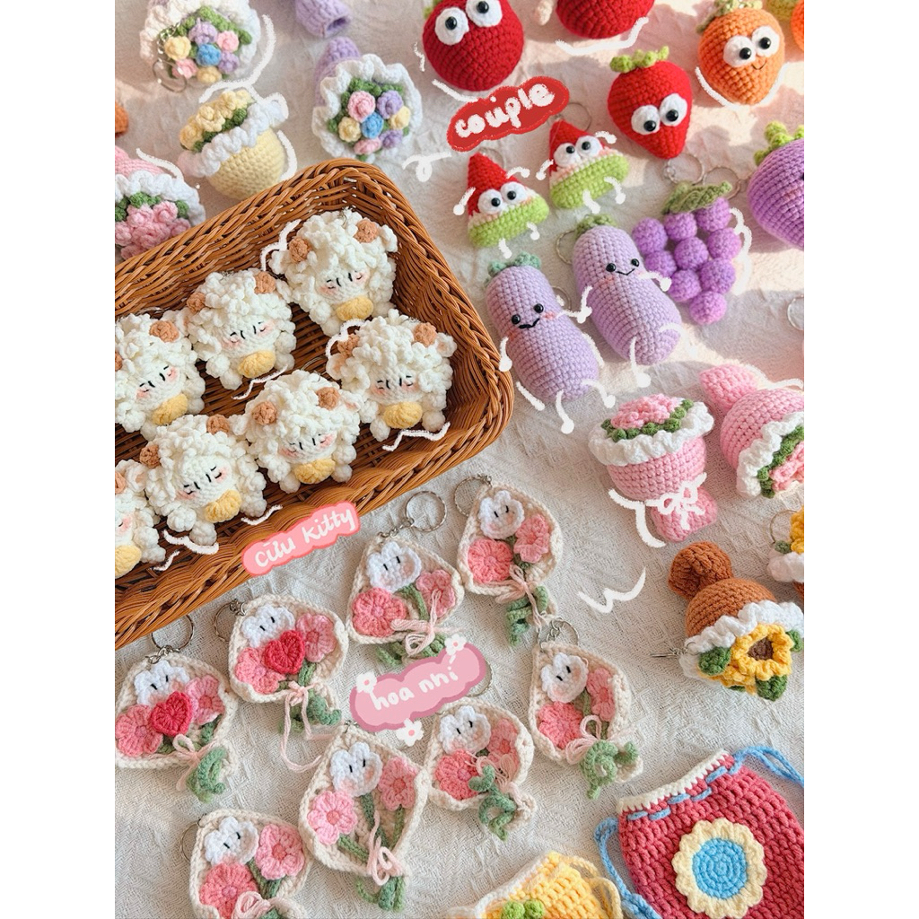 Móc Khoá Len Tổng Hợp Kitty Mèo Cừu Ếch Chuột Gầy Dễ Thương Handmade
