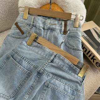 Quần Jean Bigsize Nữ Màu Xanh Wash Sáng Cá Tính Lưng Cao Tôn Dáng Cho Chubby Q568