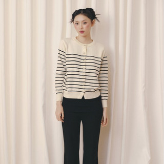 Áo len OLV cardigan kẻ sọc trẻ trung Ivory Striped Buttoned Knit Top phù hợp dịp thu đông OLV