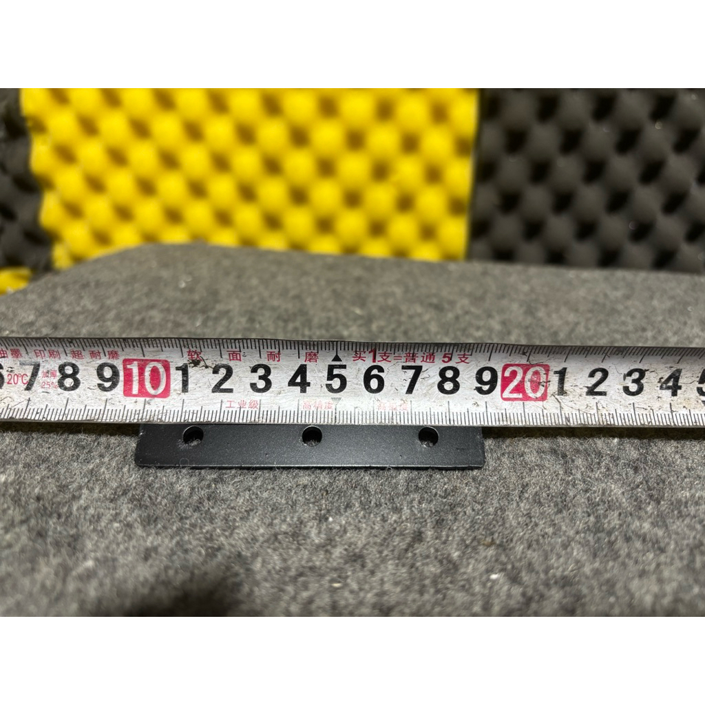 Tai bắt tủ máy cho cục đẩy 2U ( bán rẻ lấy tương tác)
