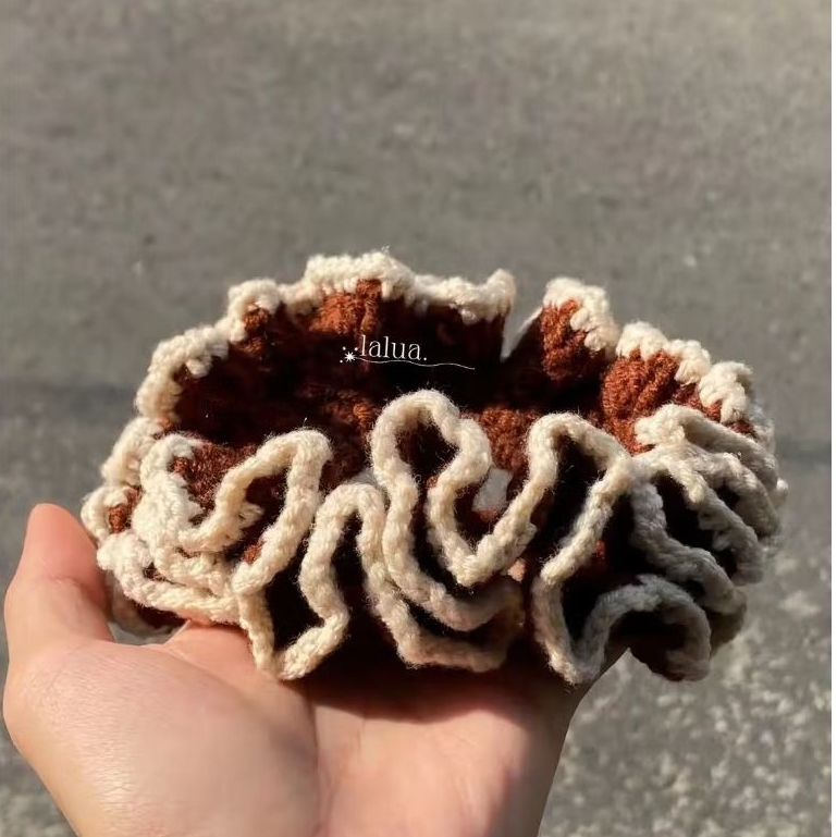 Cột Tóc Scrunchies Gợn Sóng Bằng Len Sợi