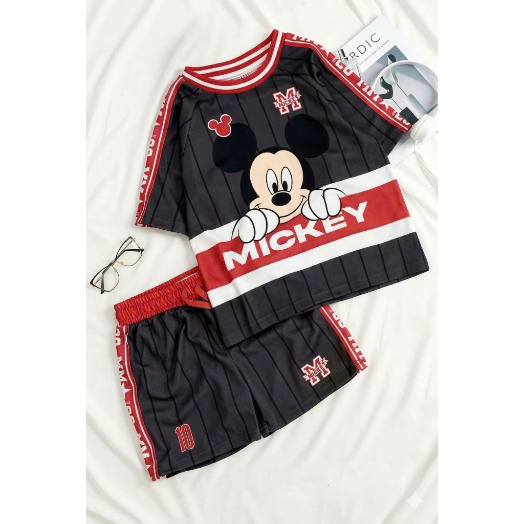 BỘ THỂ THAO MICKEY RACING – PHONG CÁCH STREETWEAR NĂNG ĐỘNG CHO BÉ