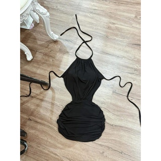 Đầm body cột yếm hở hết lưng cột nơ dáng ngắn sang chảnh thun ladong ( sẵn mút )